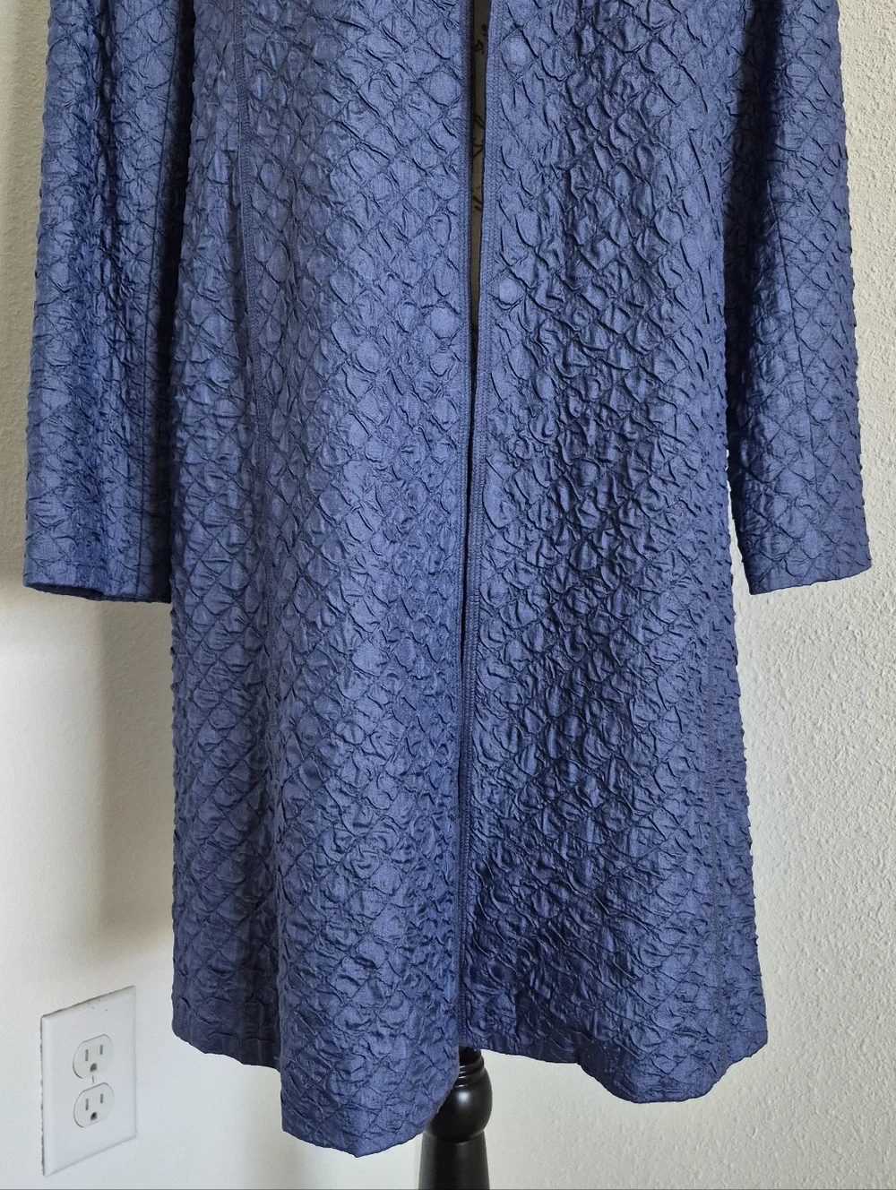 Eileen Fisher Quilted Crinkled Silk, Midi Trench Evening Coat in Blue